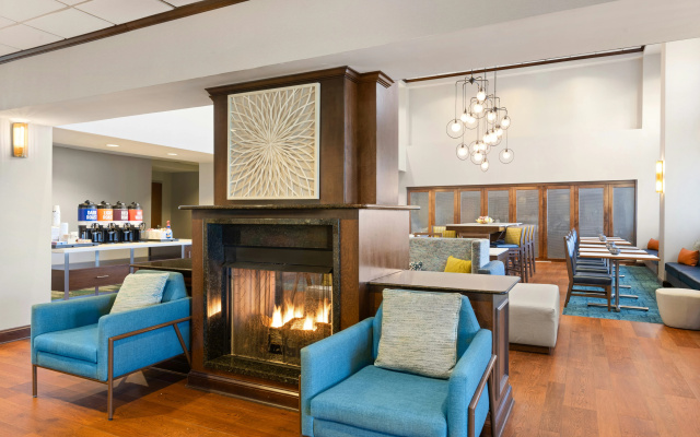 photo 2 of Hampton Inn & Suites Savannah-Airport