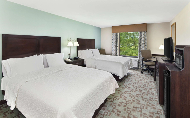 photo 3 of Hampton Inn & Suites Savannah-Airport