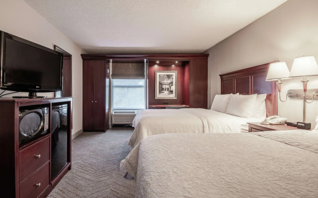 photo 4 of Hampton Inn & Suites Williamsburg-Richmond Rd.