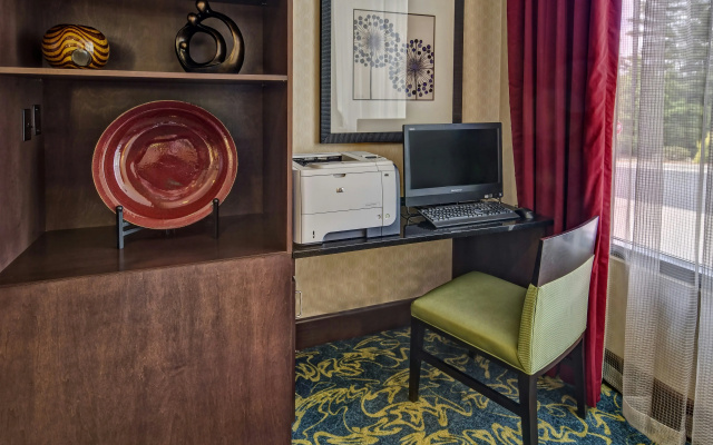 photo 5 of Hampton Inn Asheville-Tunnel Rd.