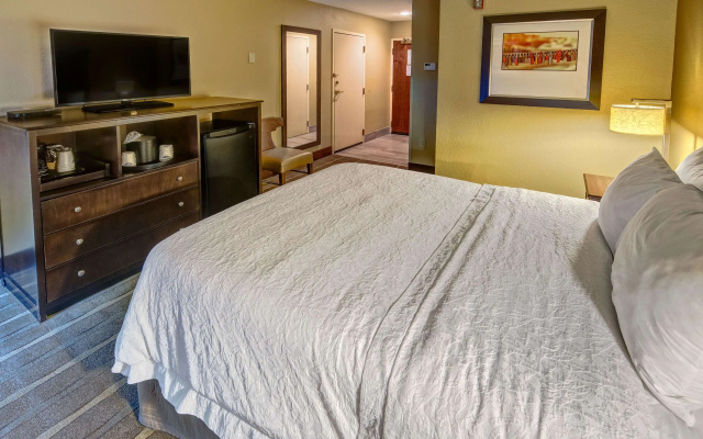 photo 4 of Hampton Inn Peachtree Corners Norcross