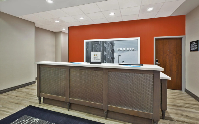 photo 3 of Hampton Inn by Hilton Detroit Dearborn