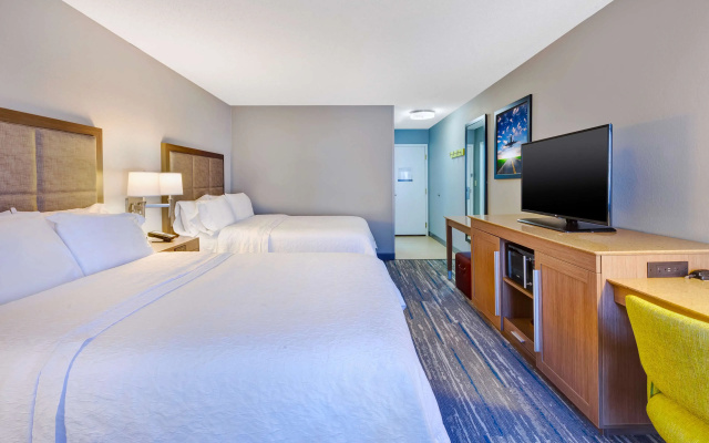 photo 4 of Hampton Inn Cincinnati Airport - North