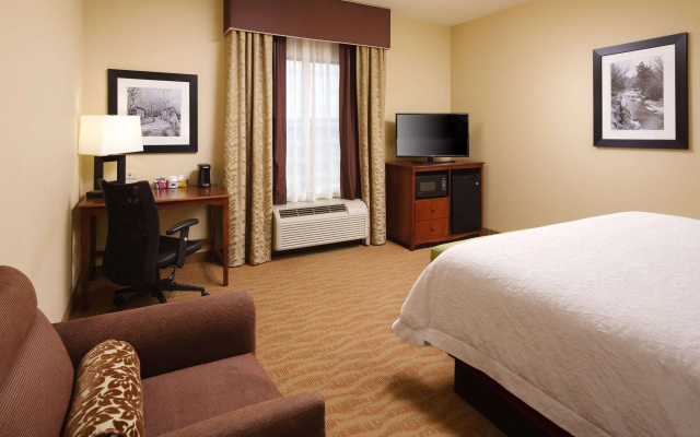 photo 4 of Hampton Inn Cleveland, TN