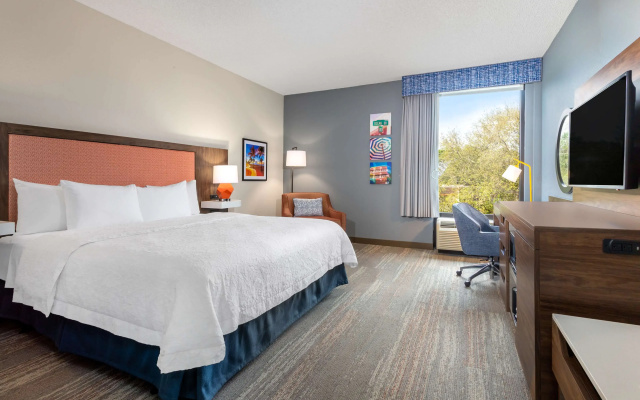 photo 2 of Hampton Inn Ft. Lauderdale-Commercial Blvd.