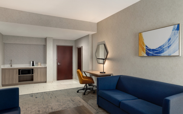 photo 3 of Holiday Inn Express Painted Post-Corning Area by IHG