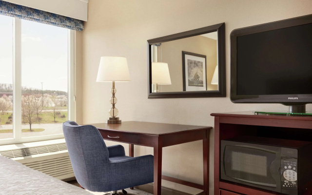 photo 5 of Hampton Inn Dulles - Cascades