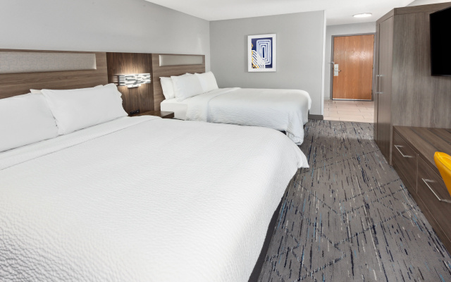 photo 3 of Holiday Inn Express Fremont by IHG