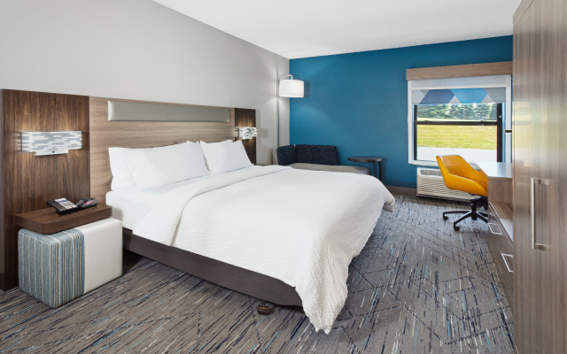 photo 4 of Holiday Inn Express Fremont by IHG