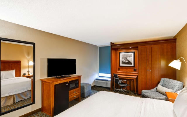 photo 5 of Hampton Inn Hendersonville