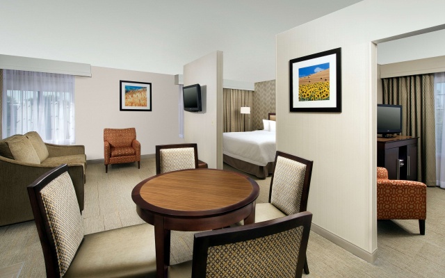 photo 4 of Hampton Inn Kansas City The Legends