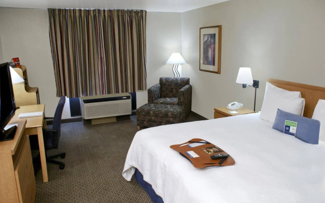 photo 5 of Hampton Inn Las Vegas/Summerlin