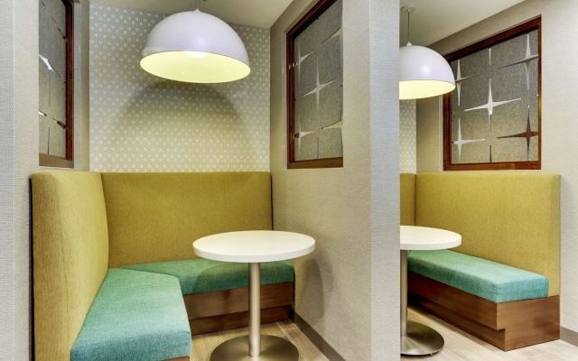 photo 4 of Hampton Inn Lebanon, IN