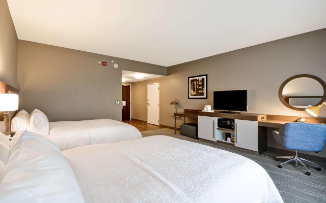 photo 4 of Hampton Inn Livonia Detroit