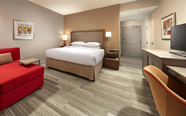 photo 5 of Hampton Inn Long Beach Airport