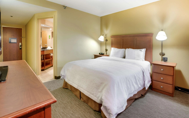 photo 3 of Pittsburgh Airport Inn and Suites