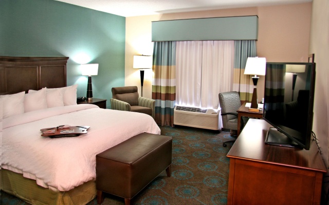 photo 5 of Hampton Inn Pittsburgh-Bridgeville