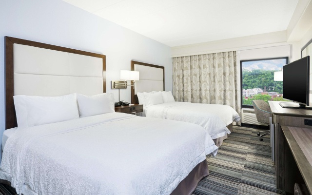 photo 5 of Hampton Inn Pittsburgh University/Medical Center