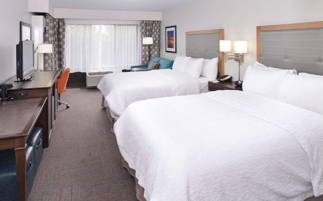 photo 4 of Hampton Inn Portland East