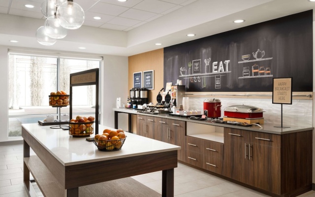 photo 4 of Hampton Inn Redmond Bend Airport, OR
