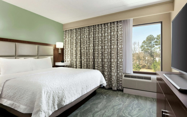 photo 3 of Hampton Inn by Hilton Richmond-North/Ashland