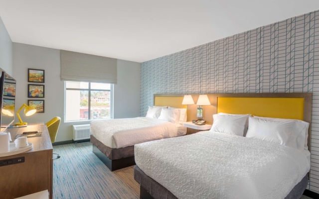 photo 5 of Hampton Inn Riverside Downtown