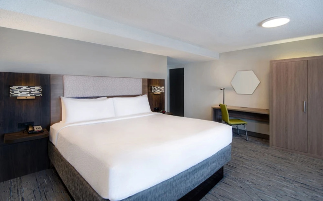 photo 5 of Hampton Inn Rochester South