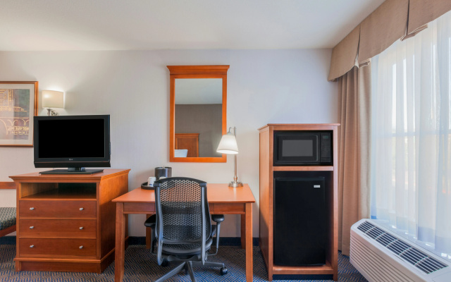 photo 5 of Hampton Inn San Marcos, CA