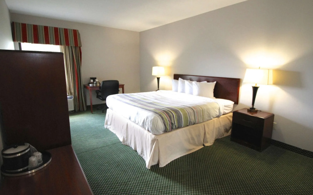 photo 5 of Country Inn & Suites by Radisson, Sandusky South, OH