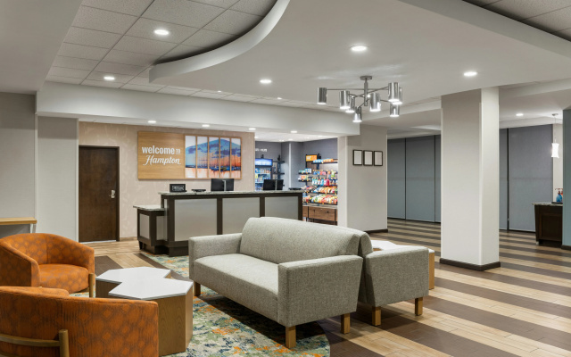 photo 2 of Hampton Inn Seattle/Everett