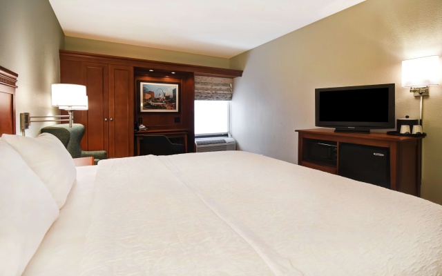 photo 3 of Hampton Inn St. Louis/Westport