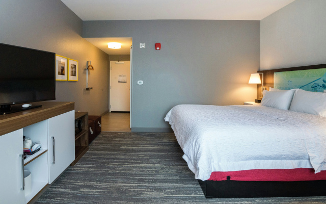 photo 5 of Hampton Inn & Suites Allen Park