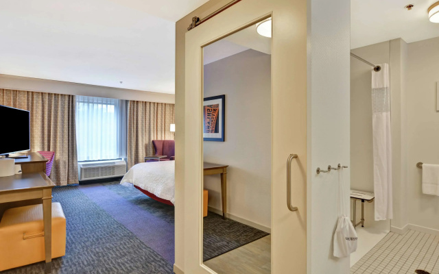 photo 4 of Hampton Inn & Suites Ashland