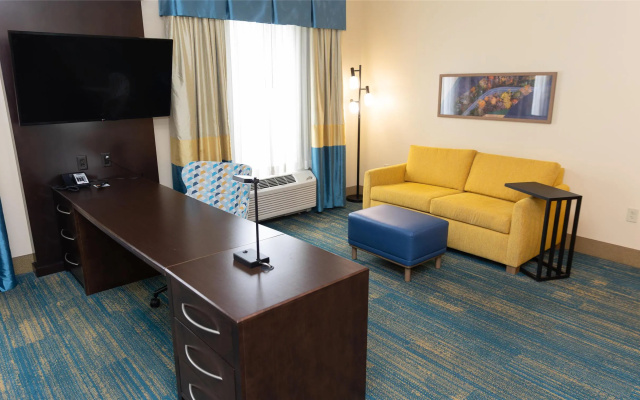 photo 4 of Hampton Inn & Suites Bartonsville