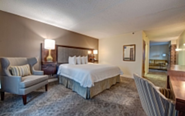 photo 2 of Hampton Inn & Suites By Hilton Rockville Centre