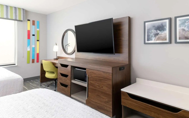 photo 2 of Hampton Inn & Suites by Hilton Santa Rosa Sonoma Wine Country