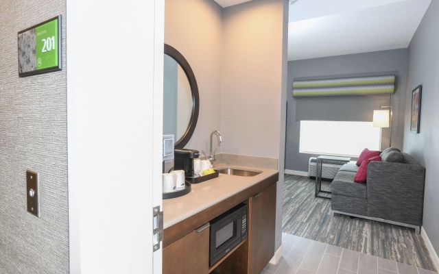 photo 4 of Hampton Inn & Suites Cincinnati Liberty Township