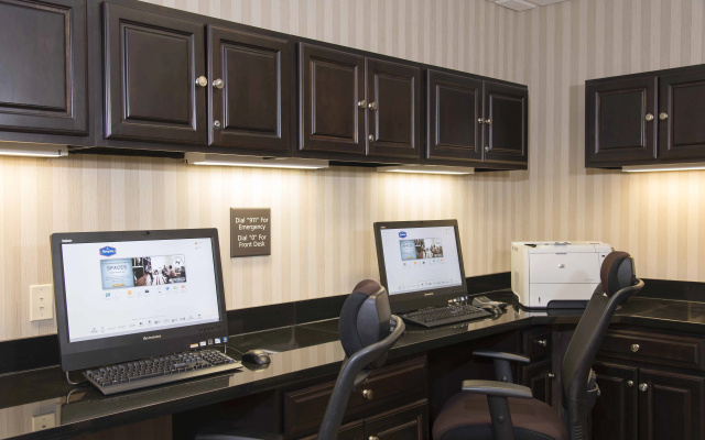 photo 3 of Hampton Inn & Suites Danville