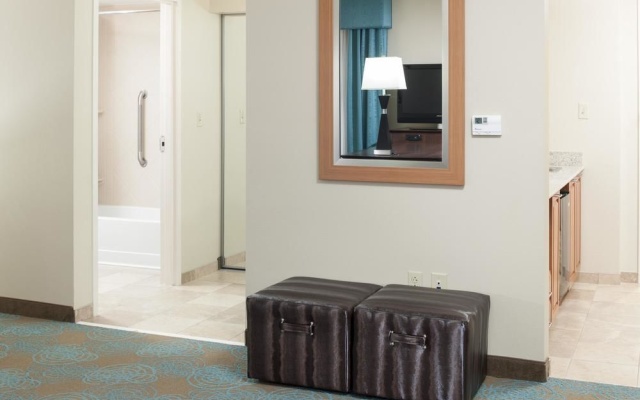photo 5 of Hampton Inn & Suites Forest Park