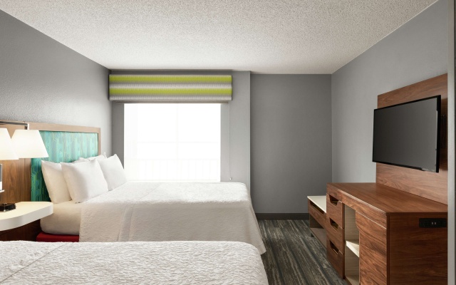 photo 5 of Hampton Inn & Suites Ft. Lauderdale Arpt/South Cruise Port