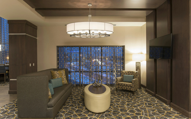 photo 4 of Hampton Inn & Suites Grand Rapids Downtown