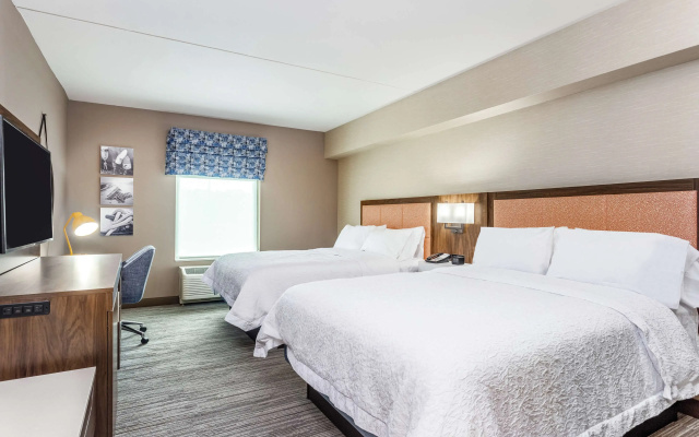 photo 5 of Hampton Inn & Suites Kittery-Portsmouth