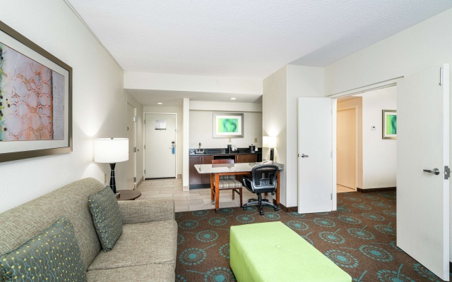 photo 4 of Hampton Inn & Suites Mooresville/Lake Norman