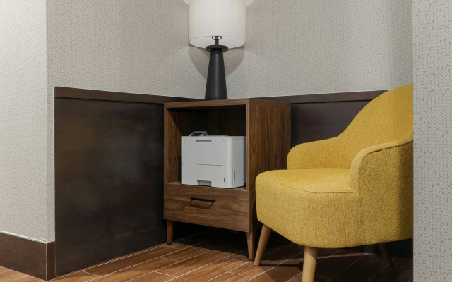 photo 4 of Hampton Inn & Suites Niles/Warren