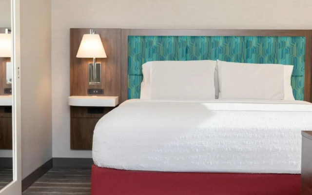 photo 5 of Hampton Inn & Suites Santa Rosa Sonoma Wine Country