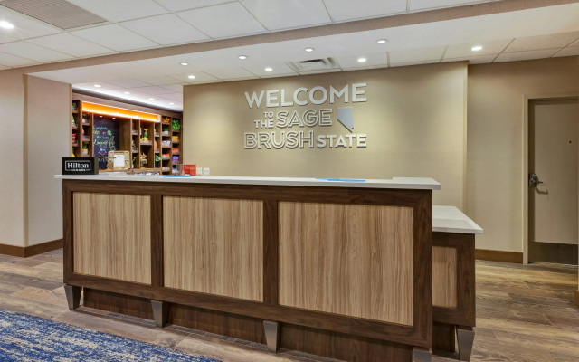 photo 2 of Hampton Inn & Suites Wells