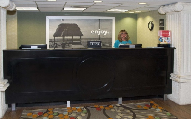 photo 2 of Hampton Inn Winter Haven