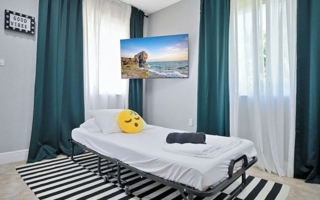 photo 2 of Happy Escape, 15 Min to Beach, Massage Shower Jets, Bar, and BBQ