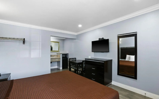 photo 4 of 3rd Avenue Inn