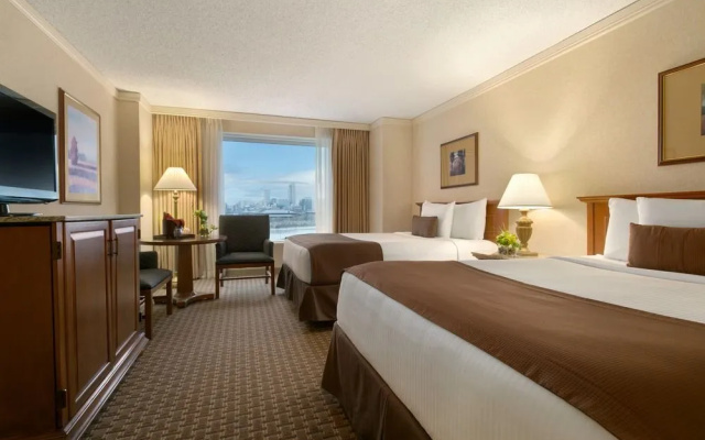 photo 5 of Harrahs Council Bluffs Hotel & Casino